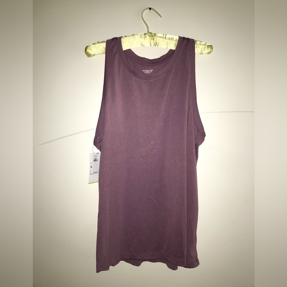 Old Navy Active Go Dry tank top NWT